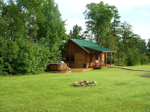 Couples Getaway with a Great Mountain View