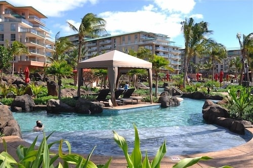 Honua Kai Resort,  partial Oceanview 1 Bedroom,1 bath, 8th floor H840