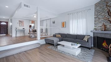 Smart TV, video library