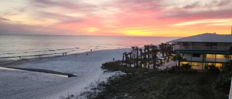 Am Strand, Liegestühle