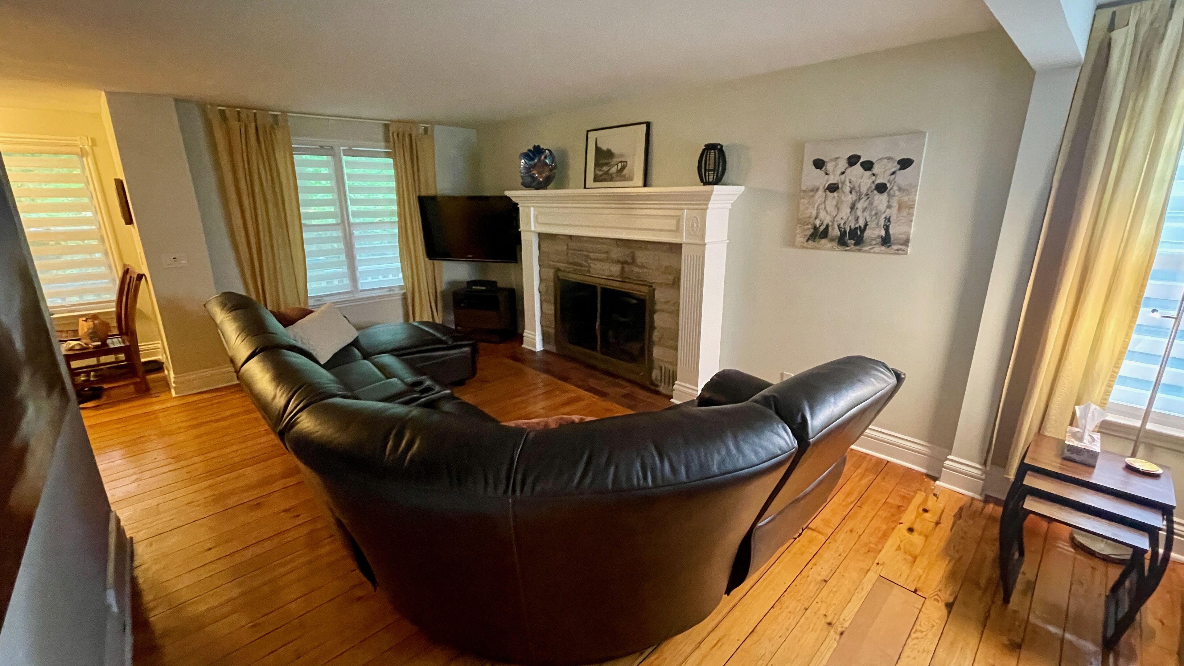 The Homestead - Luxury Cottage with Heated Pool in Historic Old Town NOTL