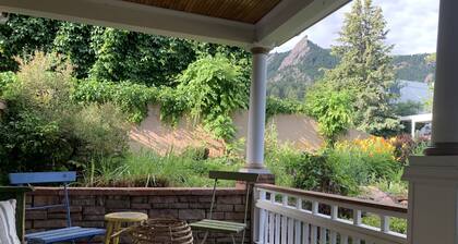 Lämmin ja kutsuva Boulder Home paras naapurustossa