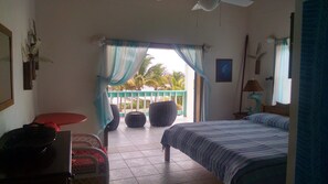 5 chambres, fer et planche à repasser, Wi-Fi, draps fournis