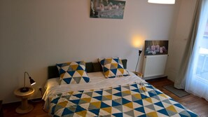 Individuelt dekorert, individuelt innredet og skrivebord