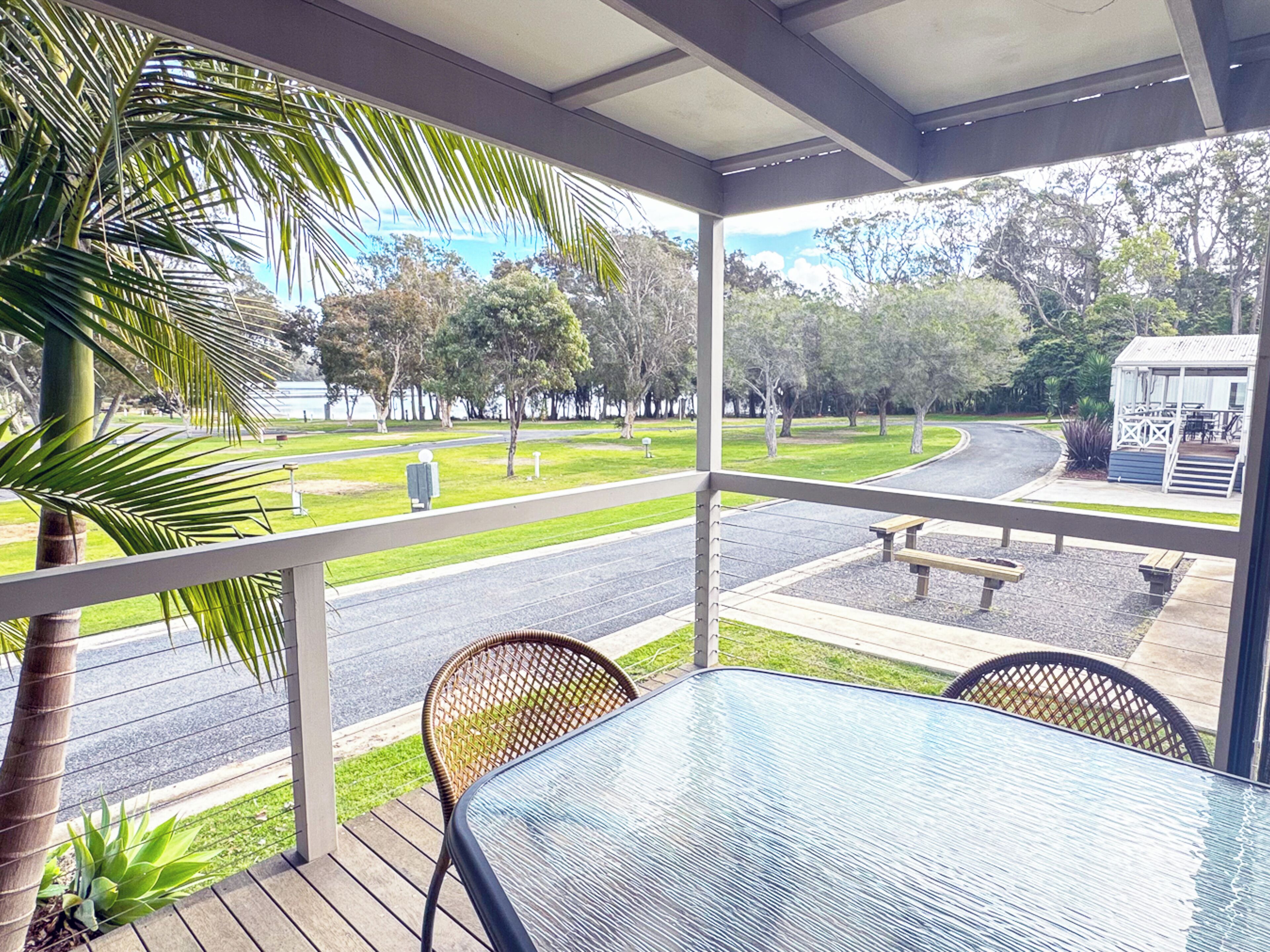 Deluxe Lake View 3 Bedroom House | Lake view