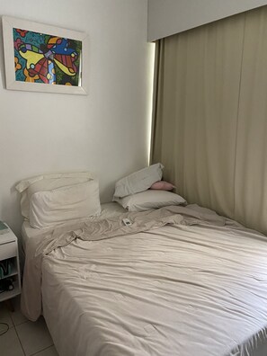 3 quartos, ferros/tábuas de passar roupa, Wi-Fi, roupa de cama