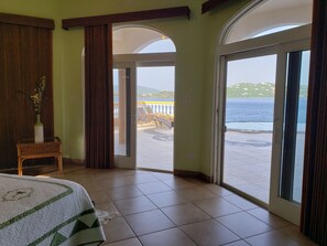 3 quartos, Wi-Fi de cortesia, roupa de cama