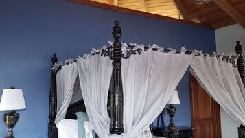 3 quartos, Wi-Fi de cortesia, roupa de cama