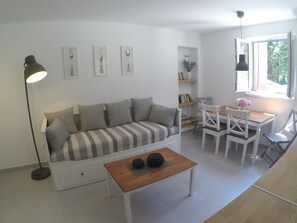 Téléviseur, livres