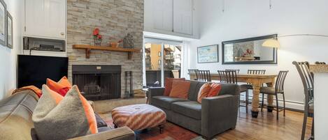 TV connectée, cheminée, Netflix, Hulu