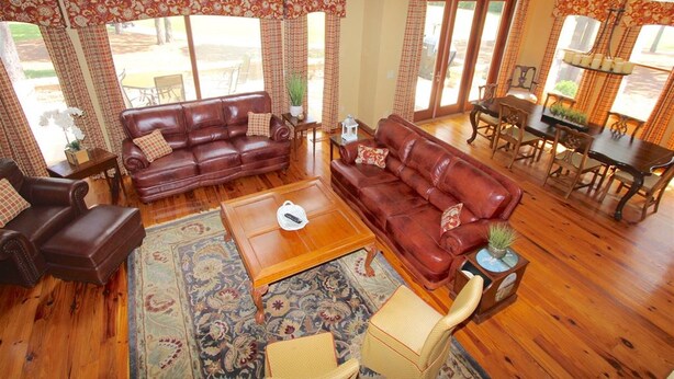 Unclassified image, 1 of 25, button - Beautiful 4- Bedroom Cottage (WITH X2 QUEEN BEDS IN EACH BEDROOM) overlooking the 9th Green at Pinehurst National No.9 (Pinehurst)