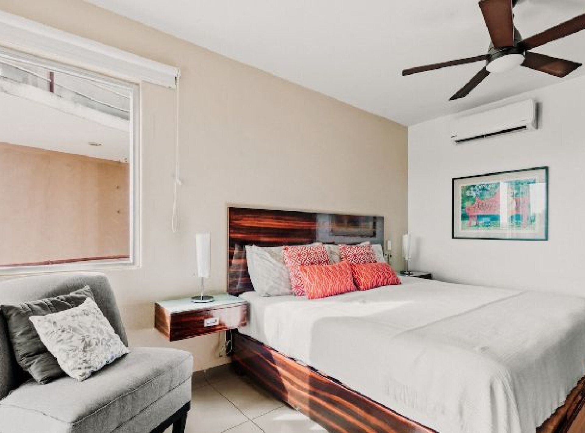 B502 (2) · 3BR Apt with Pool