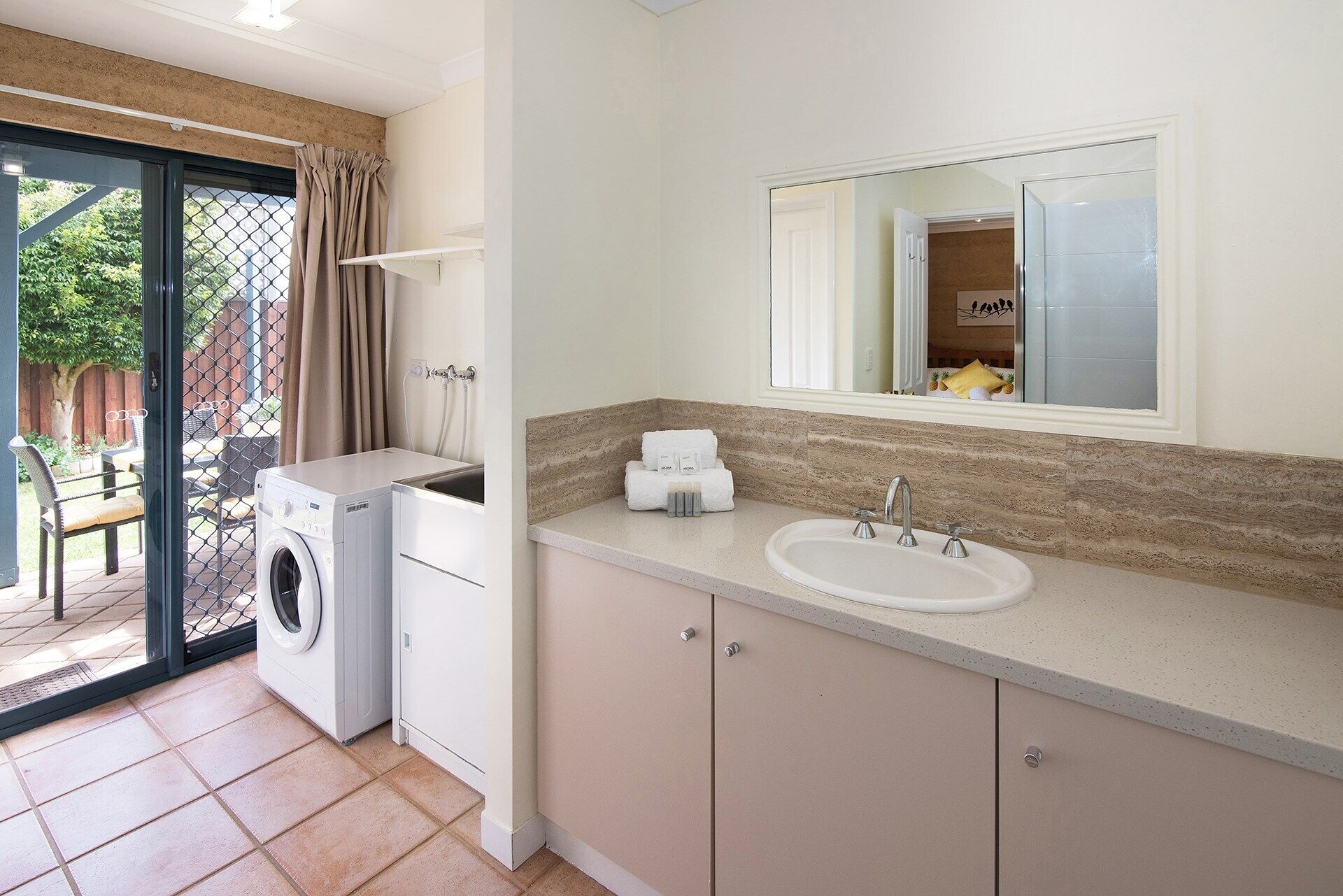 Tresco- Dunsborough Seaside home — image 10