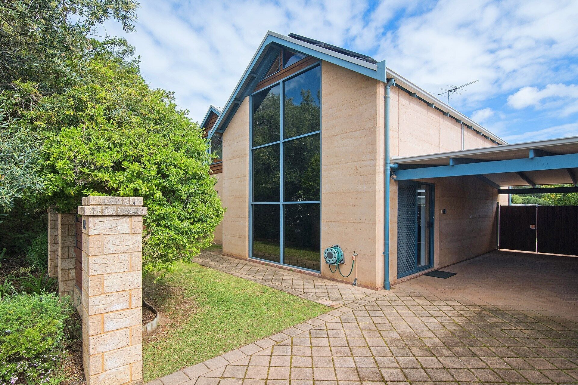 Tresco- Dunsborough Seaside home — image 2