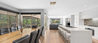 Kingston Downs - Capacidad 17 - Estrictamente solo para familias