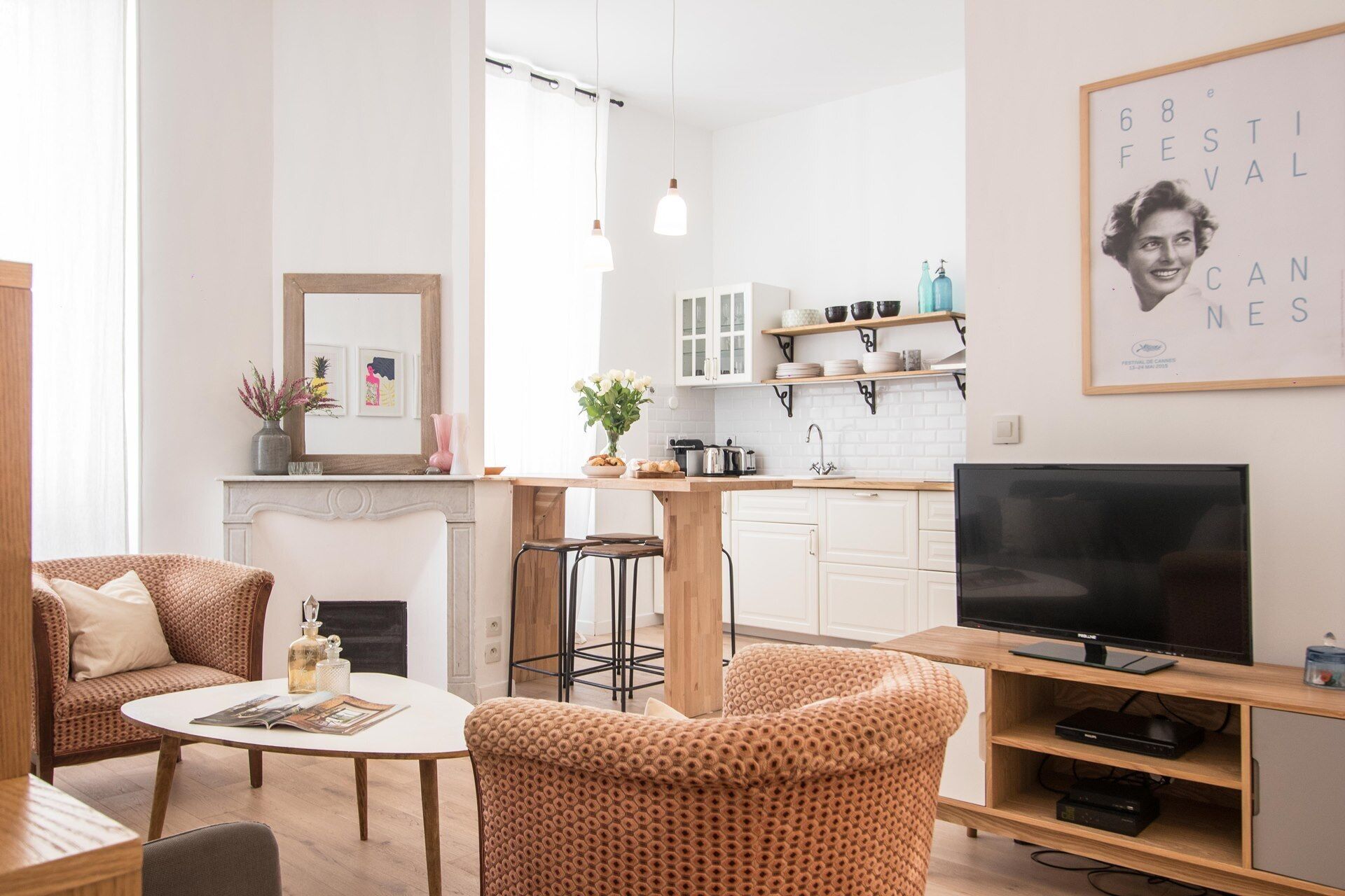 Bright Modern Apartment In Charming Cannes Old Town Near The Palais Des Festival