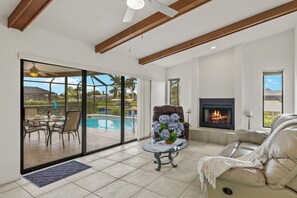 TV - Villa Delieta - Electric-heated pool home on gulf-access canal w/great views - SWFL Rentals (Cape Coral)