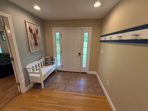 Interior - Close to Rockland, large mid coast home in quiet neighborhood (South Thomaston)