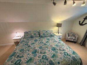 5 bedrooms, desk, iron/ironing board, WiFi (free) - Close to Rockland, large mid coast home in quiet neighborhood (South Thomaston)