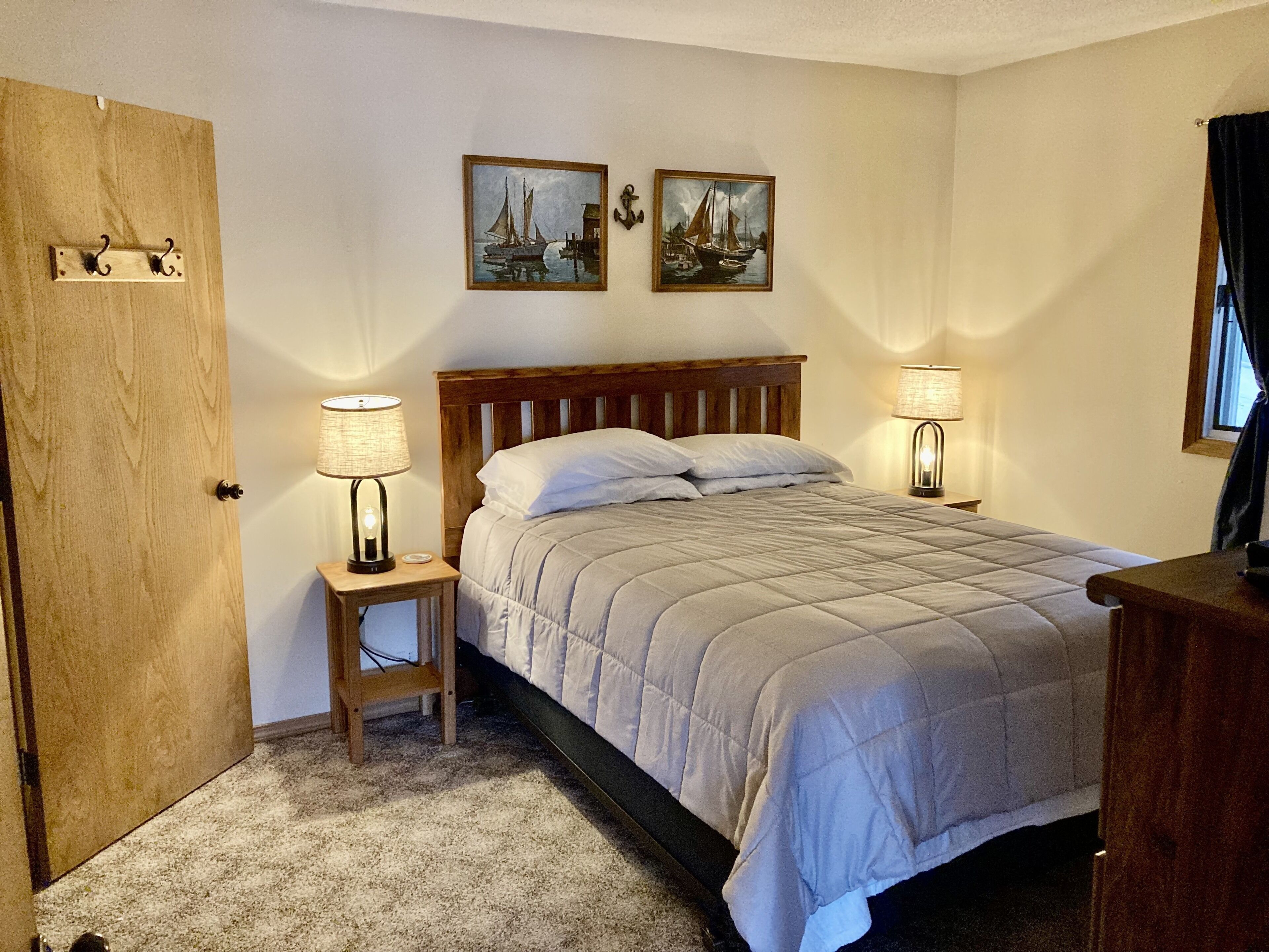 3 chambres, fer et planche à repasser, Wi-Fi gratuit, draps fournis