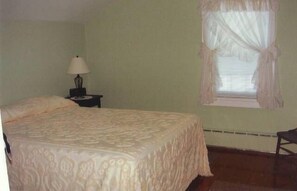 5 chambres, fer et planche à repasser, accès au Wi-Fi (inclus)