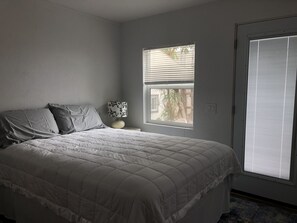 1 chambre, fer et planche à repasser, Wi-Fi gratuit, draps fournis