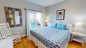 3 bedrooms, iron/ironing board, Internet, bed sheets