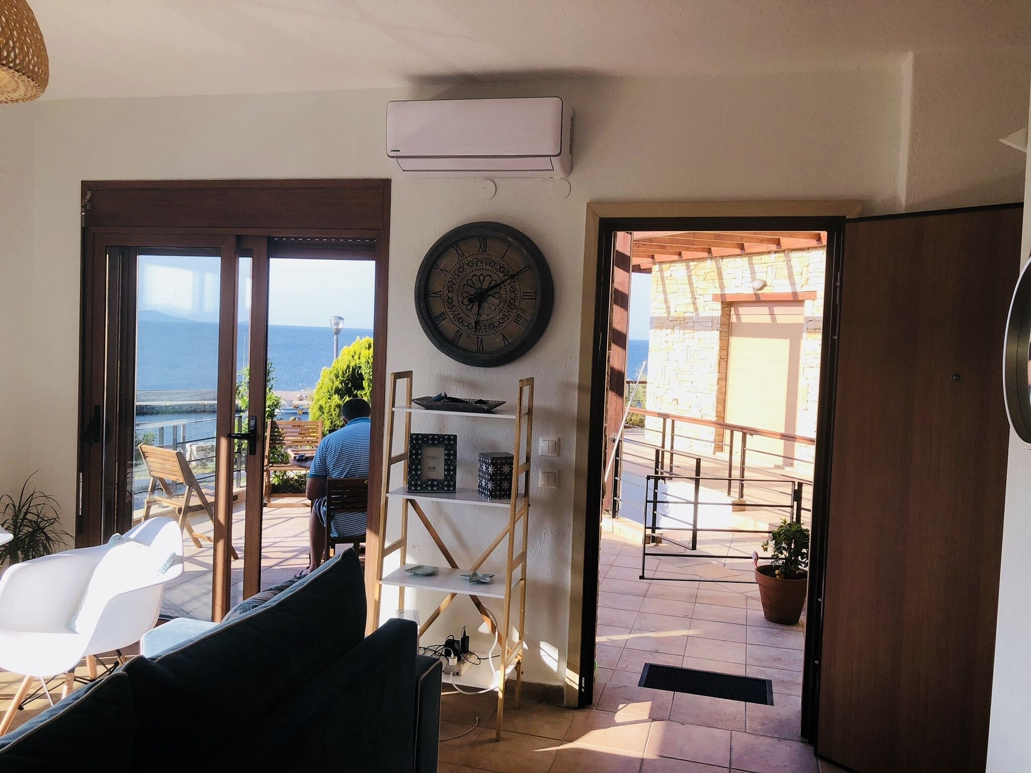 Harbour Point Apartment 