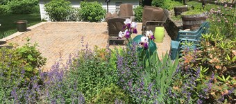 Lg/Charming Updated Farmhouse Historic Picturesque Walpole NH/VT Border sleeps 9