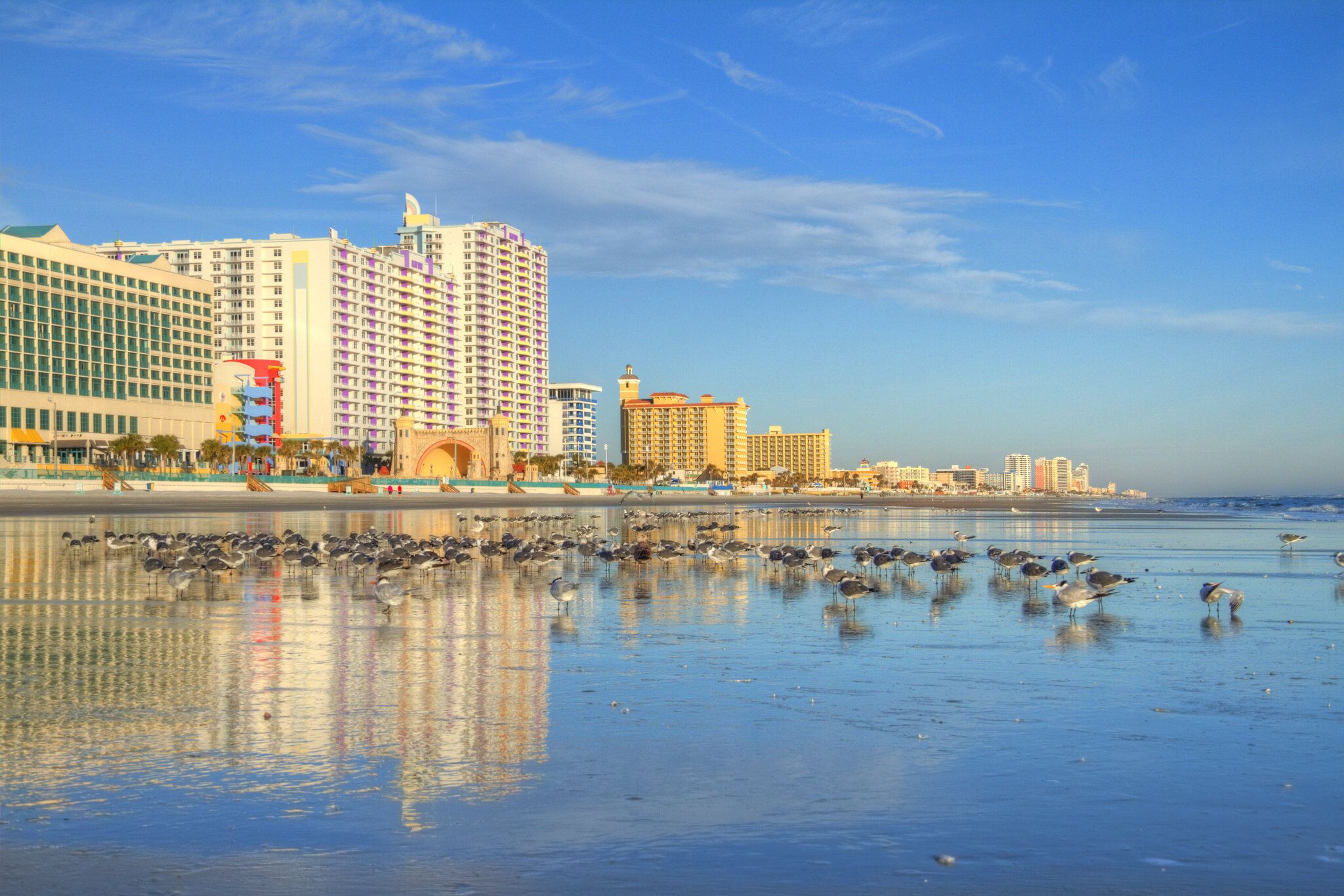 Beachside Sun and Daytona Fun!