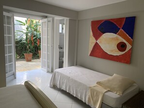 4 soveværelser, skrivebord, strygejern/strygebræt, gratis Wi-Fi