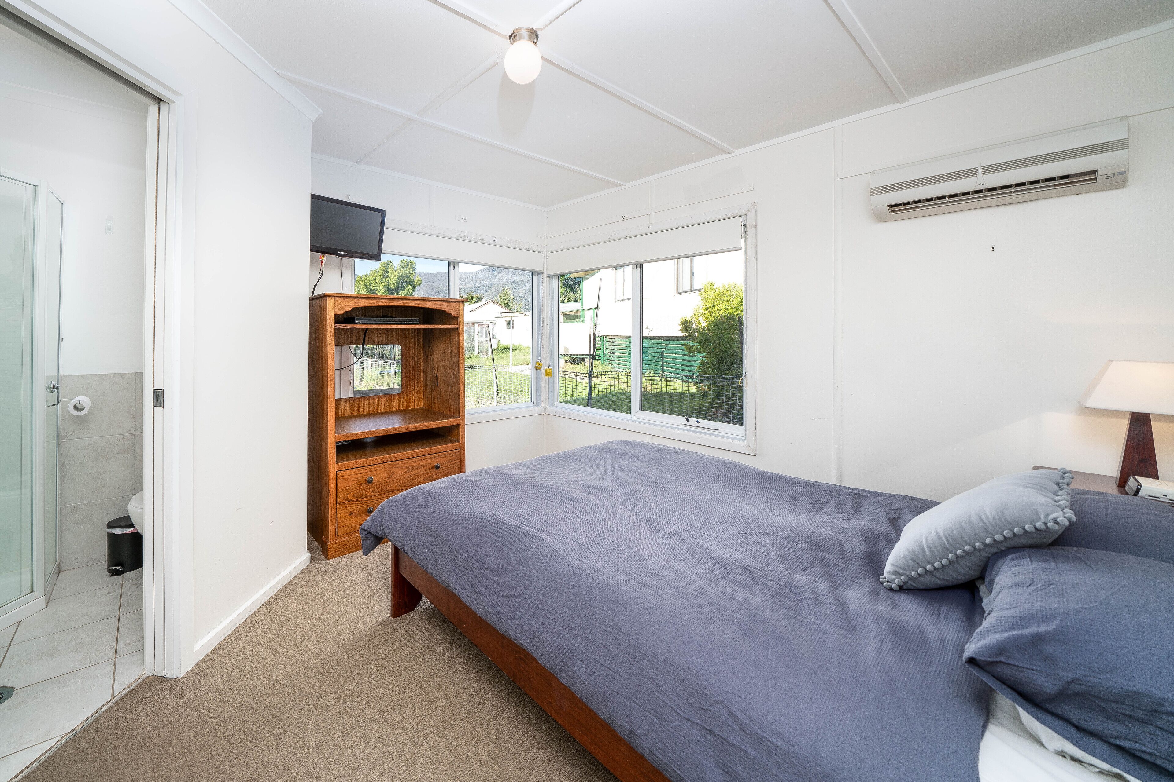 Talbingo Treasure Getaway — image 9