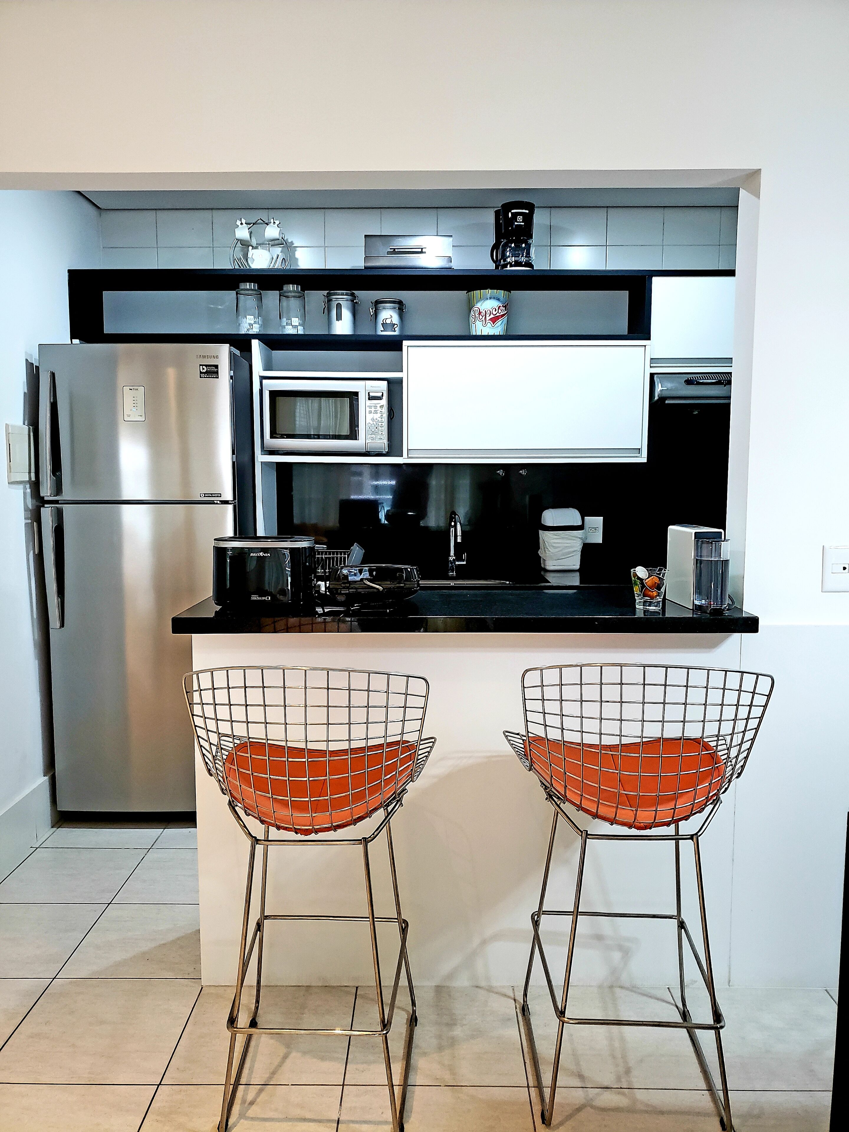 BEAUTIFUL FIT WITH AIR CONDITIONING IN ALL ENVIRONMENTS-RESORT ISLAND MADEIRA-6 P