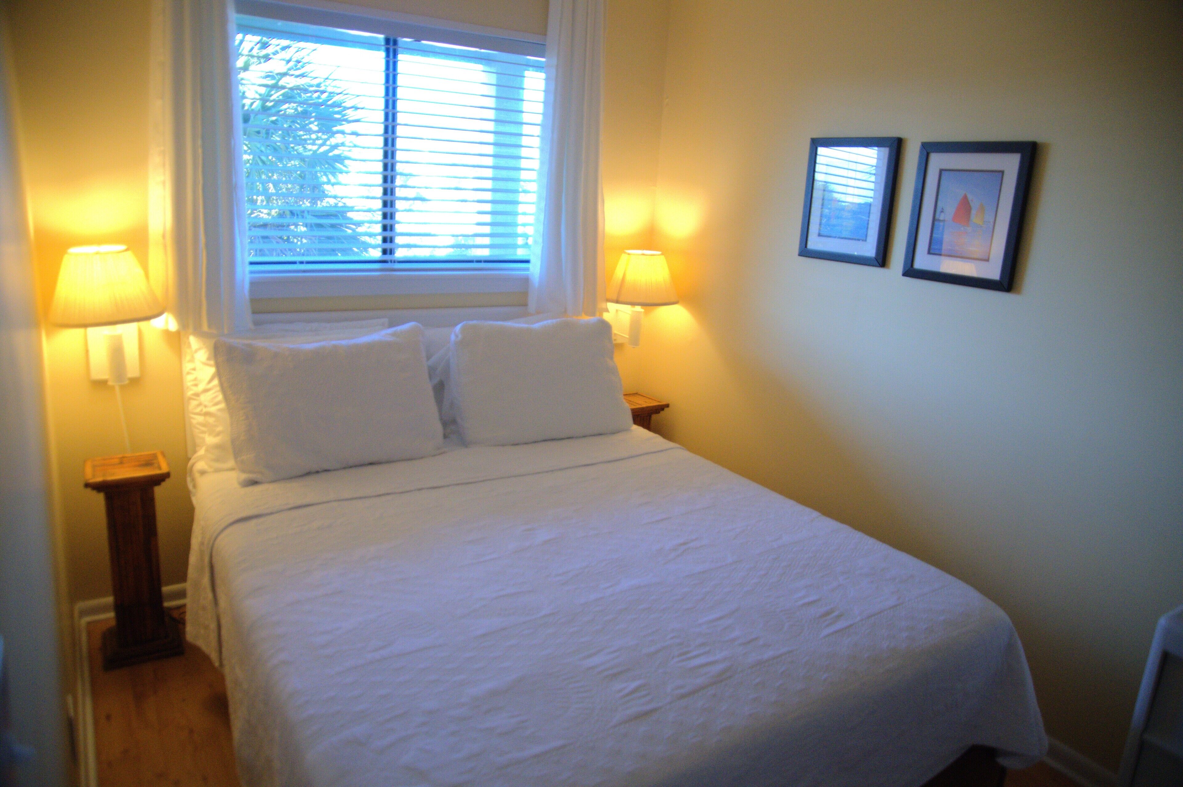 Beachfront, Sleeps 6, Fishing Pier