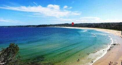 ABSOLUTE BEACHFRONT Ă MOLLYMOOK BEACH - AccĂšs direct Ă la plage! WIFI GRATUIT