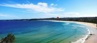 ABSOLUTE BEACHFRONT am MOLLYMOOK BEACH - Direkter Zugang zum Strand! GRATIS WIFI