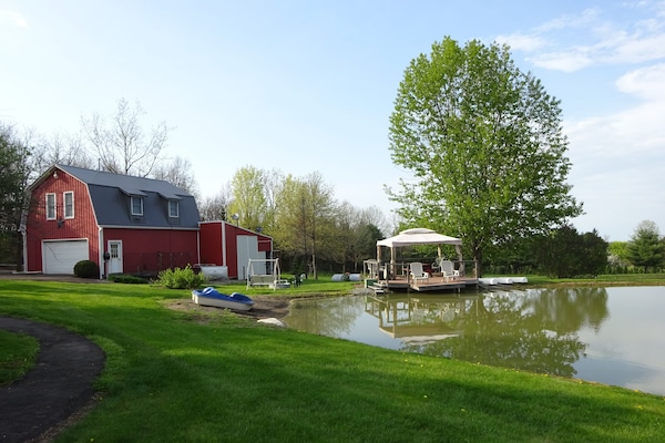 Pond, gazebo, paddle boat and fire ring available for guest use.