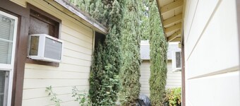 By the Lake apartement