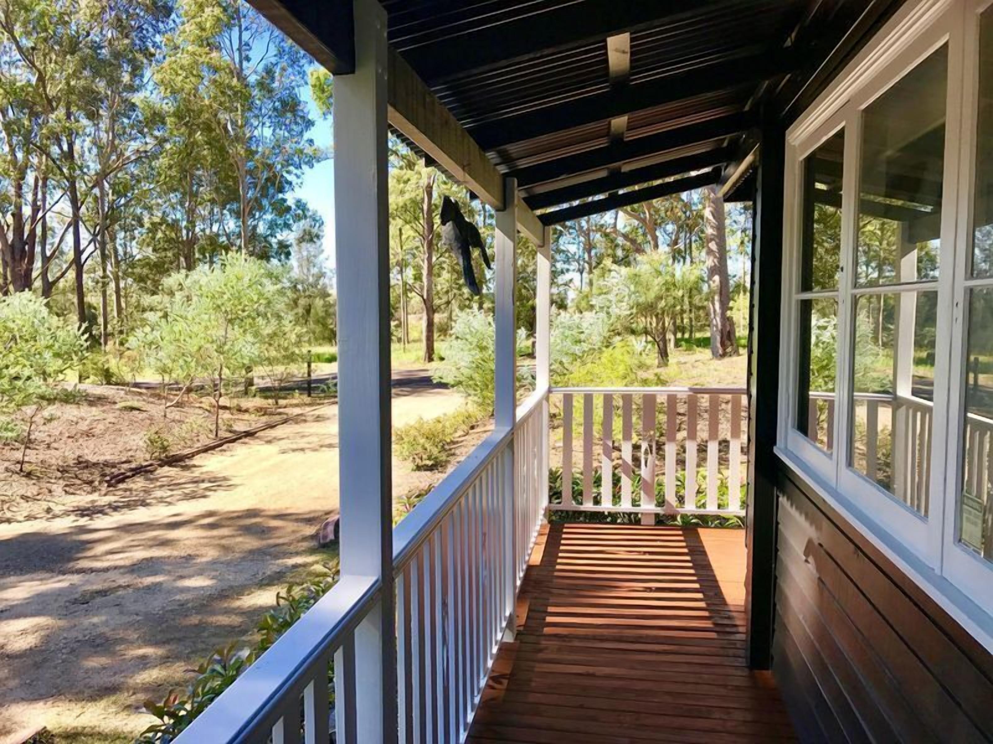 Cosy two bedroom cottage in the centre of Pokolbin — image 4