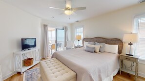 3 soverom, strykejern/-brett, internett (inkludert) og sengetøy