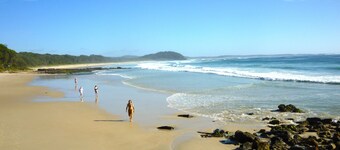 Bannister Blu Mollymook