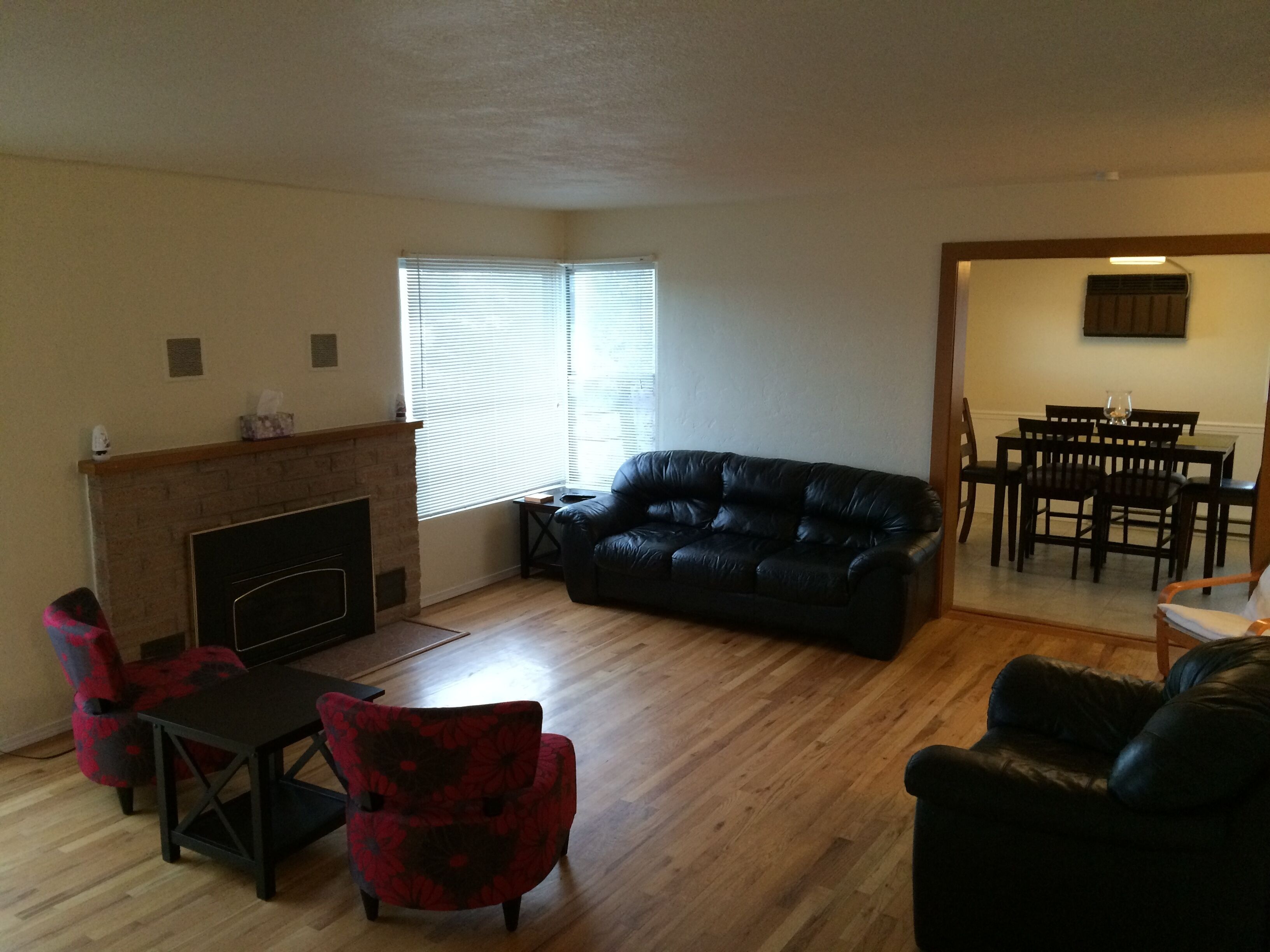 Lake House In Quiet Neighborhood Near Down Town