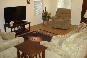 TV, DVD player
