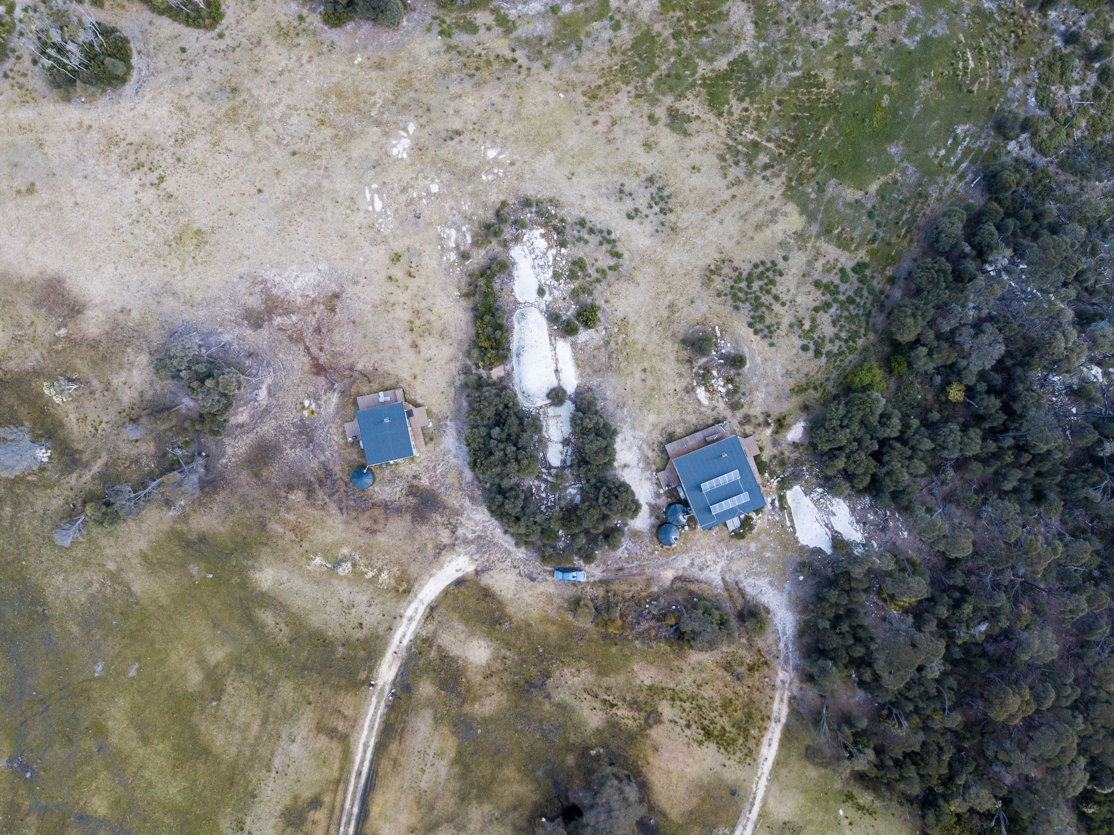 Sawyers Bay Shacks (big shack) — image 4