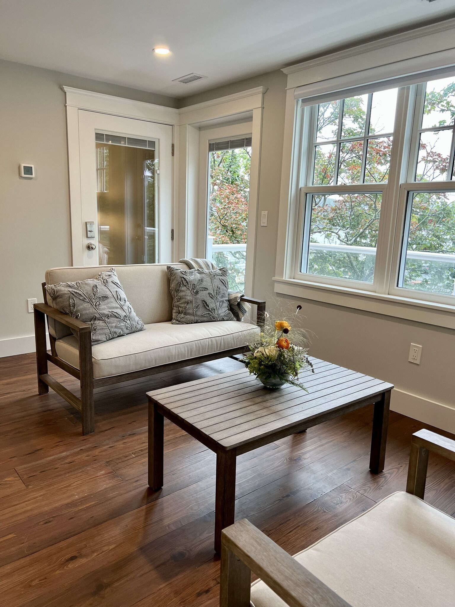 Waterfront Carriage House "The Salty Dog" overlooking the Sakonnet RI