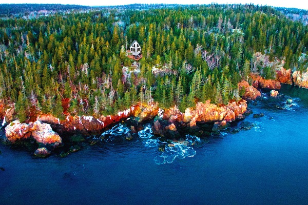 U.S. News listed the Prowhouse as #2 of 22 of the best rentals in America.