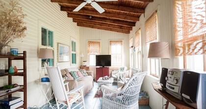 Gently Remodeled Antique Great for 2 or 3 Families - 7/10ths to Beach