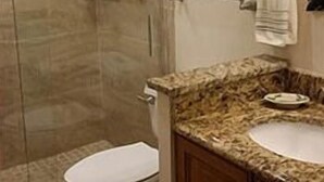 Bathroom - Beachcomber unit 205 (Longboat Key)