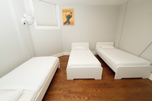 3 chambres, fer et planche Ă repasser, Wi-Fi gratuit, draps fournis