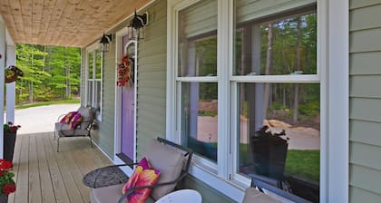 ¡Nueva escapada romántica en 13 acres aislados y privados!